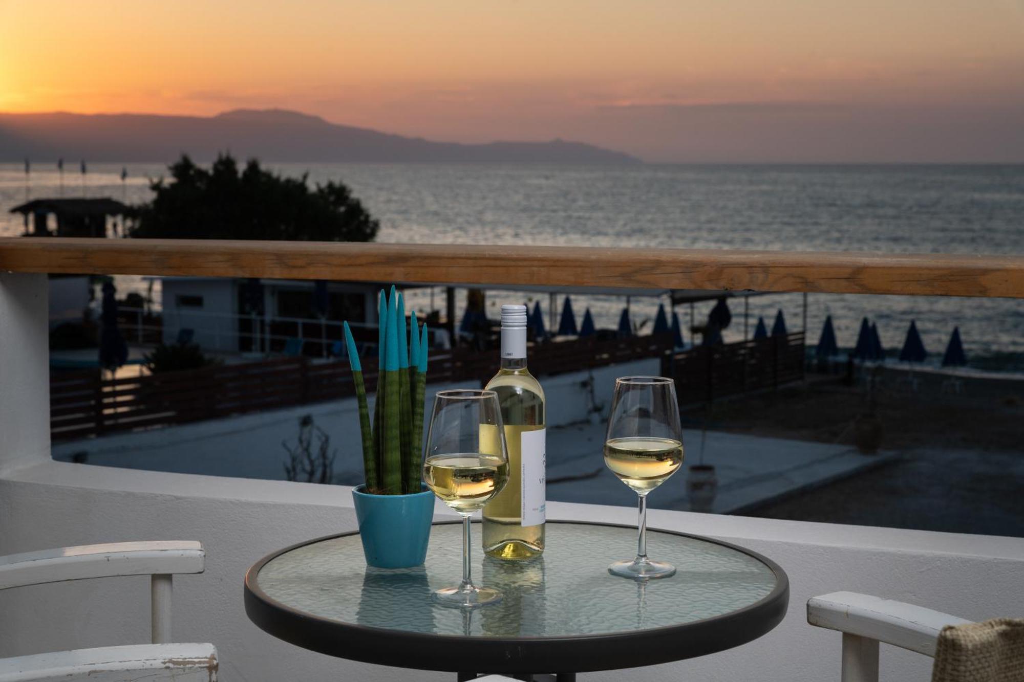 Island Concept Chania Agia Marina Extérieur photo